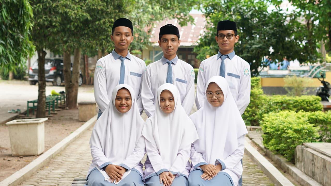 Empat Santri RIAB Lolos ke OBA Tingkat Provinsi Aceh 2026, Hafish Atha Raih Nilai Tertinggi Nasional - Serambinews.com