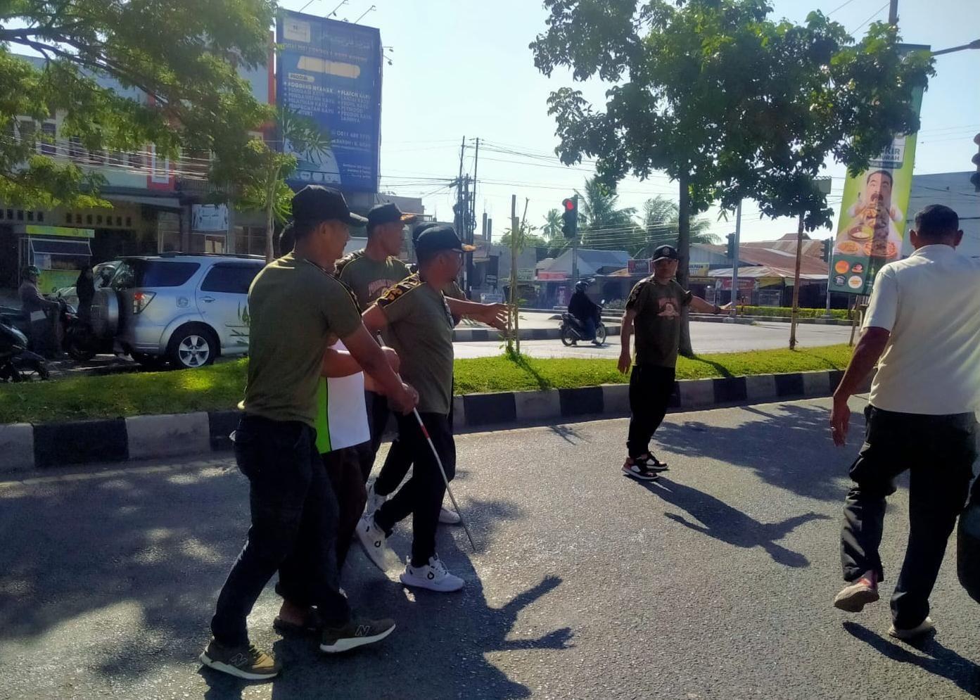 Satpol PP-WH Banda Aceh Tertibkan Belasan Pengemis, Kasat Imbau Salurkan Sedekah via Baitul Mal