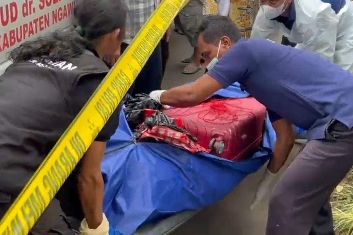 Geger Mayat Wanita Dalam Koper di Ngawi, Kondisi Telanjang Dibungkus Selimut, Diduga Korban Mutilasi