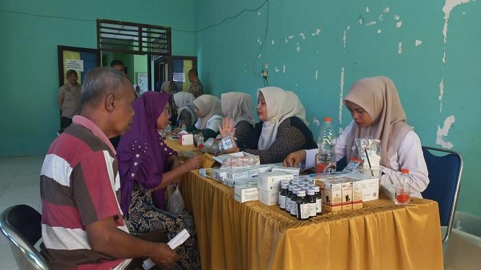 Ratusan Warga Indra Makmu-Aceh Timur Dapatkan Layanan Pengobatan Gratis