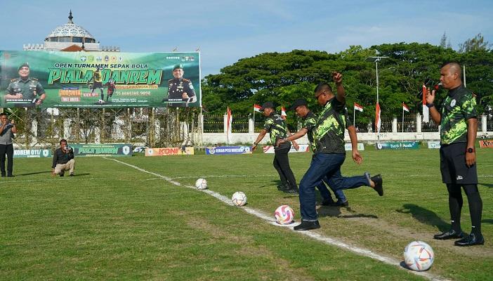 Open Turnamen Sepakbola Piala Danrem 011 Lilawangsa Resmi Dibuka, 16 Tim Berlaga