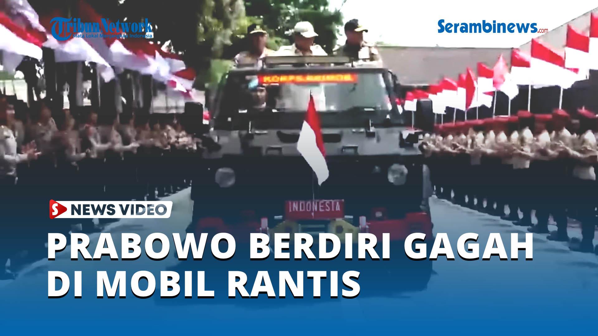 VIDEO-Detik-detik-Presiden-Prabowo-Berdiri-Gagah-di-Mobil-Rantis-dan-Diiringi-Pasukan-Berkuda.jpg