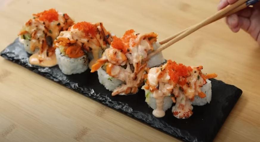 Lumer di Mulut! Resep Volcano Sushi ala Chef Devina Hermawan, Praktis Pakai Sosis Rasanya Premium