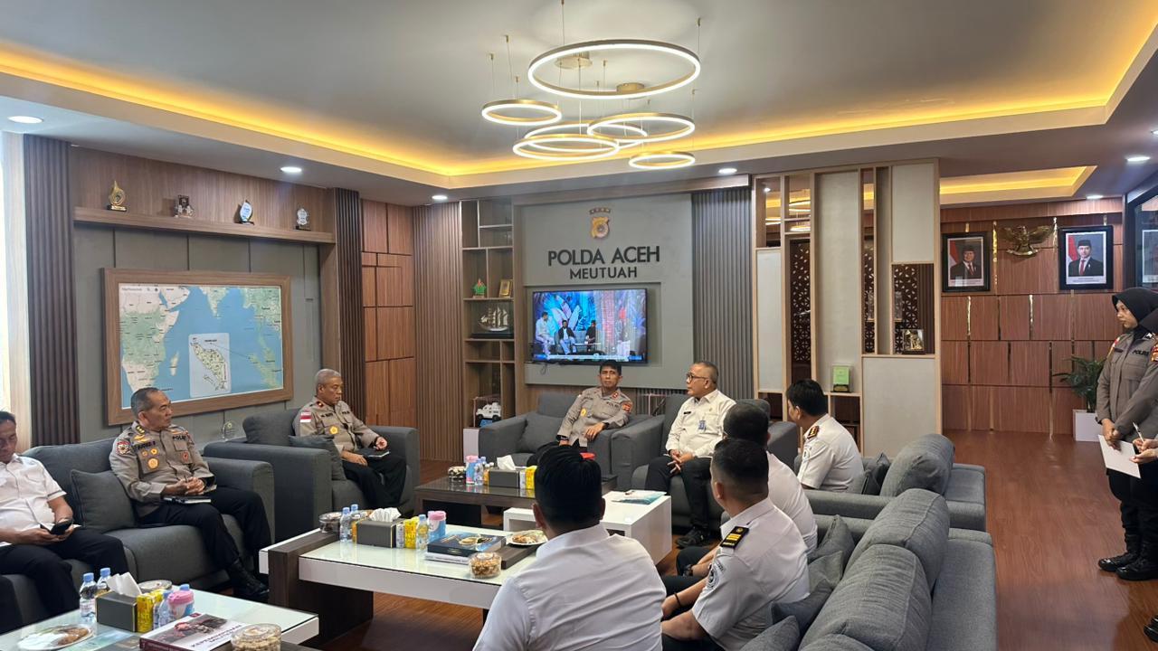 Kantor Wilayah Direktorat Jenderal Imigrasi Aceh memperkuat koordinasi dengan Kepolisian Daerah Aceh melalui kegiatan audiensi yang dilaksanakan pada Kamis (16/4/2026) di Kantor Polda Aceh.