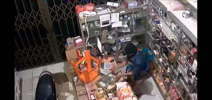 Polisi Bantah Maling Grosir yang Terekam CCTV di Subulussalam Bawa Senpi