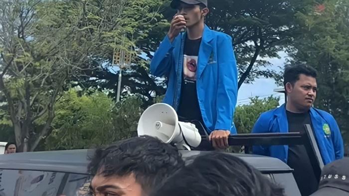 OJK Sebut Bank Konven Bisa Beroperasi Lagi di Aceh Jika Qanun LKS Direvisi, Ini Tanggapan Mahasiswa