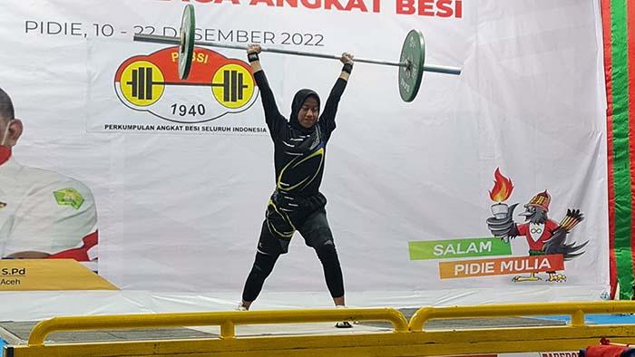 angkat-besi-di-PORA-Pidie-2022_.jpg