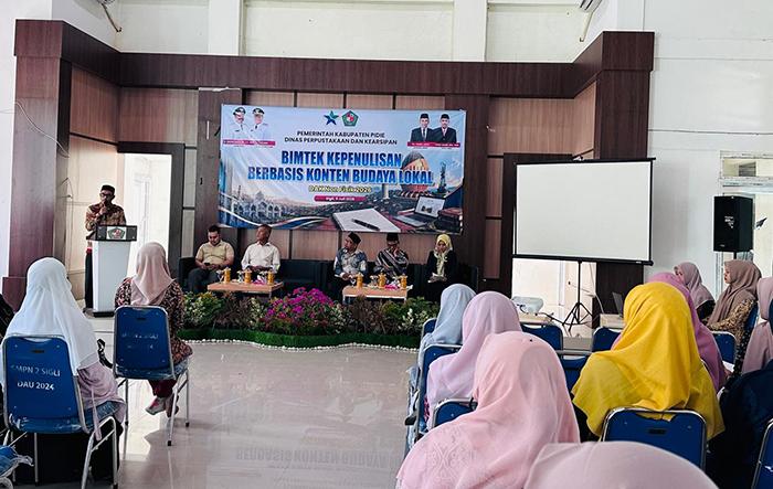 Bidik Cerita Rakyat, Dispersip Pidie Gelar Bimtek Kepenulisan Berbasis Konten Budaya Lokal - Serambinews.com