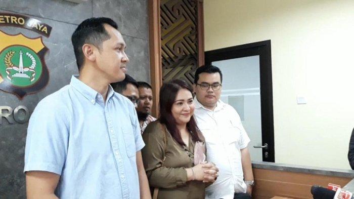 Jalani Pemeriksaan Terkait Kasus yang Menjerat Suaminya Iko Uwais, Audy Item Dicecar 14 Pertanyaan