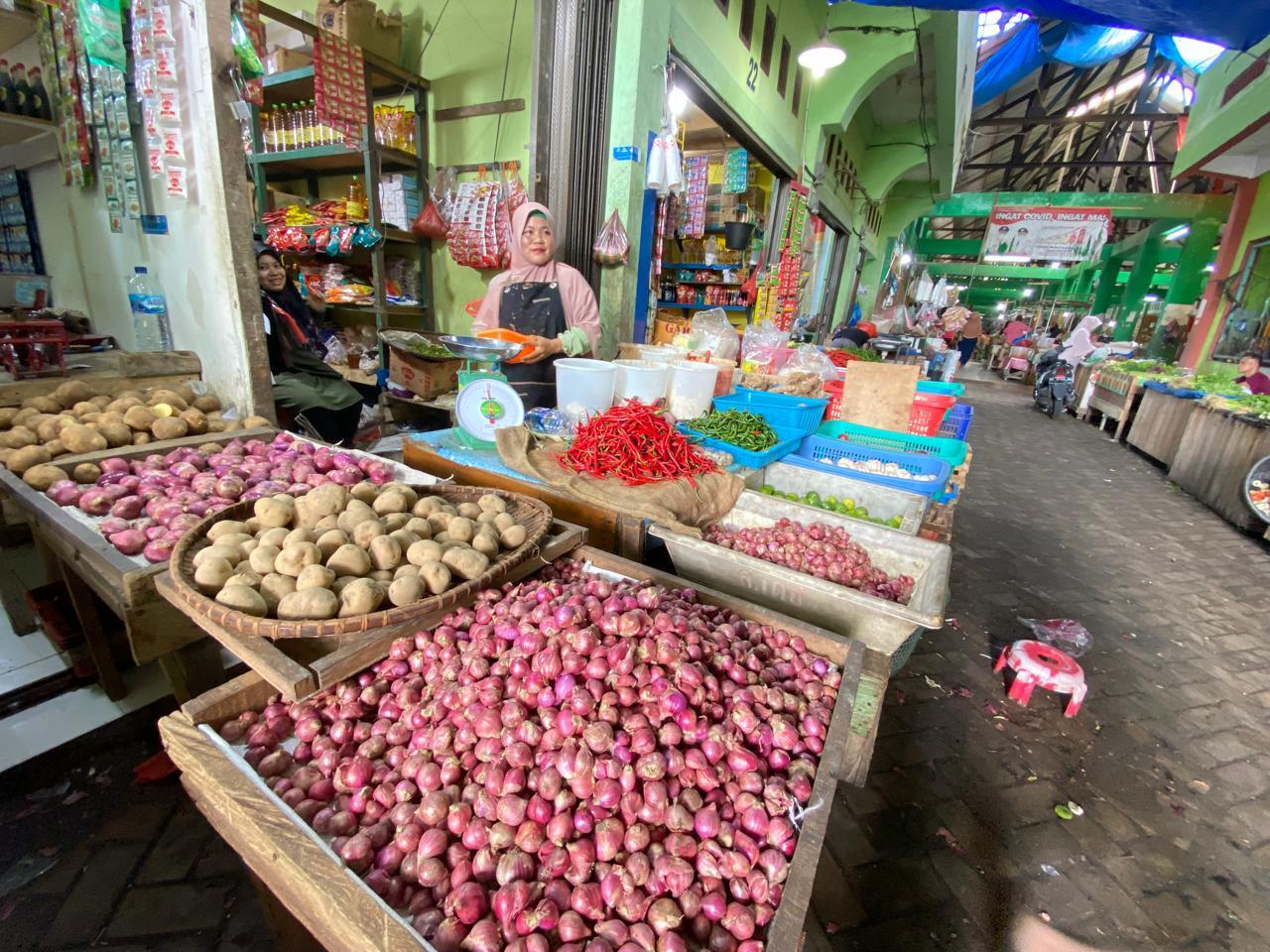 Bahan Pokok di Sabang Naik Menjelang Lebaran, Cabai Merah Sentuh Rp 57 ...