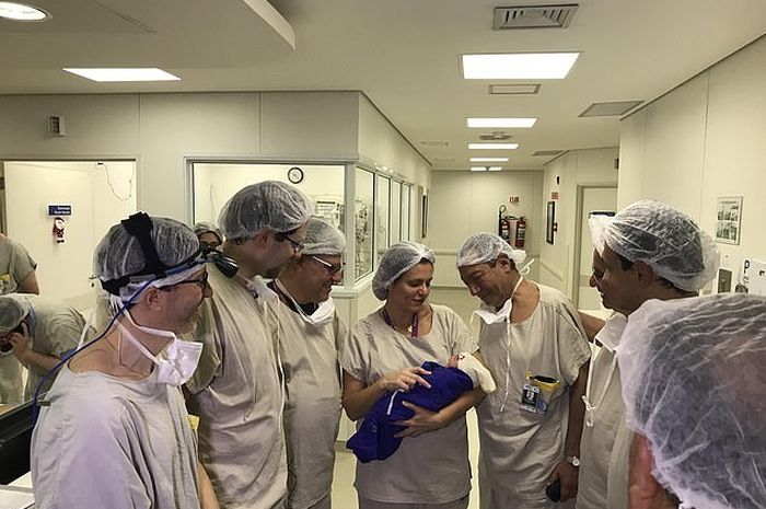 Inilah Bayi Pertama di Dunia yang Lahir dari Transplantasi Rahim Wanita yang Meninggal