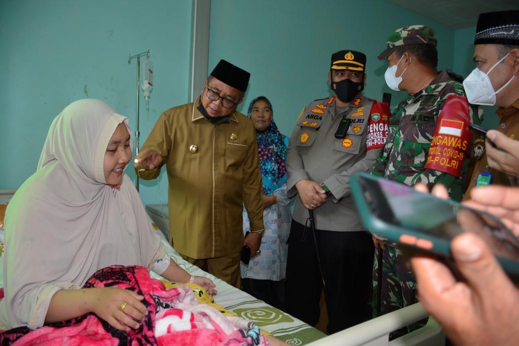 Amelia, Mahasiswi yang Lumpuh Setelah Divaksin Covid-19 Akhirnya Dirujuk ke Banda Aceh