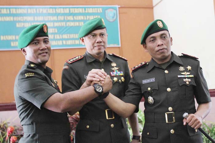 Video orgazm paytida ayol squirts Mushuk tatuirovkasini olgan ayollar videosi