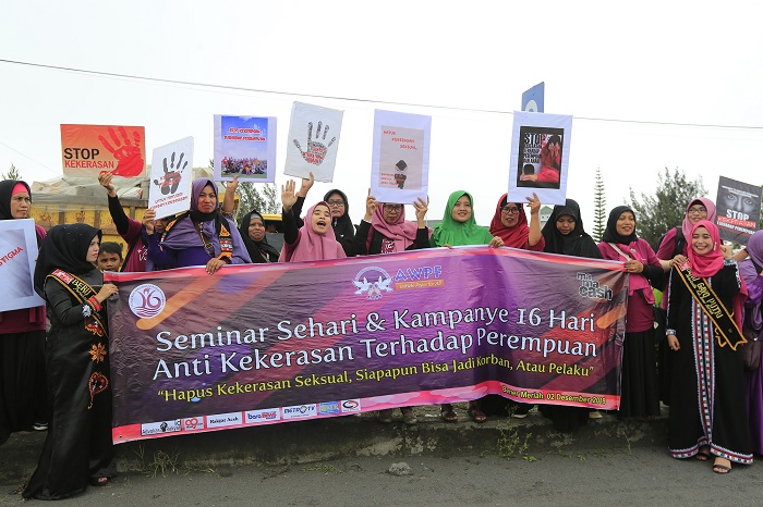Turun ke Jalan, Aktivis Perempuan di Bener Meriah Kampanye Anti Kekerasan Kaum Hawa