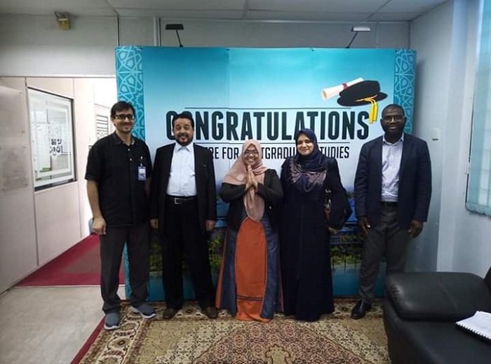 Berhasil Pertahankan Disertasi Tentang Wali Nanggroe, Maisarah Rahmi Raih Gelar Doktor di Malaysia