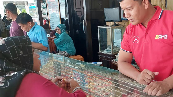 Harga Emas di Langsa Nyaris Sentuh Angka Rp7 Juta, Cek Rinciannnya Edisi 6 Oktober 2025 