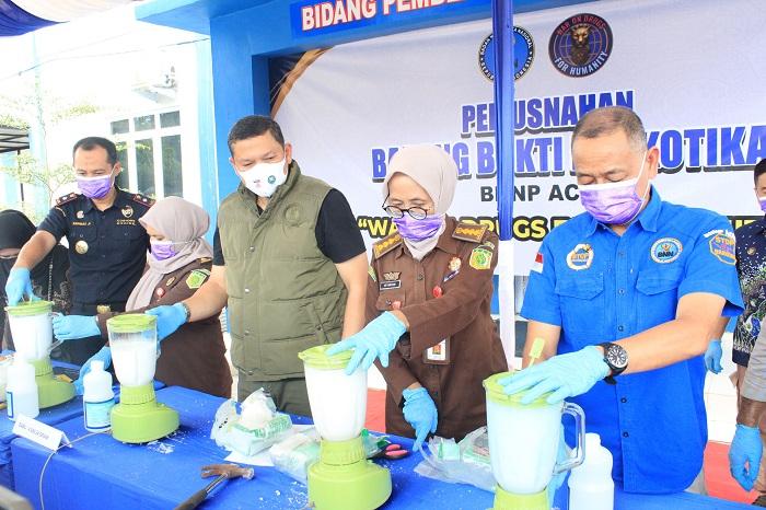 BNNP Musnahkan 4,9 Kg Sabu Hasil Penangkapan di Bireuen