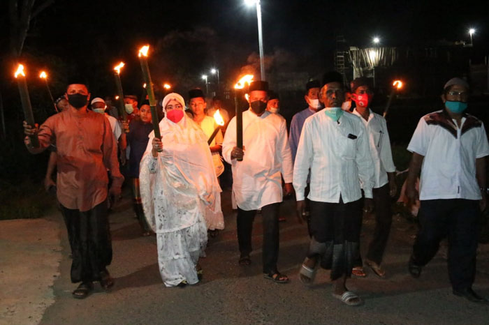 Warga Grong-Grong Serentak Gelar Tradisi Tolak Bala dan Penyakit, Pawai Keliling Membaca Waqulja