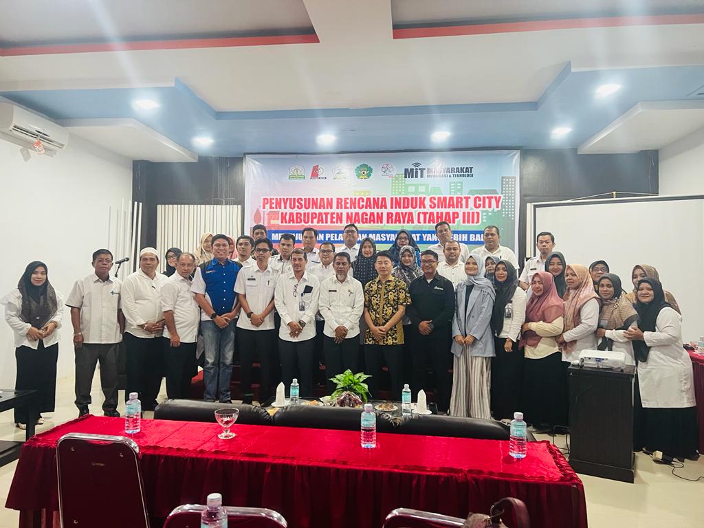 fgd-rencana-induk-smart-city-di-aula-grand-nagan.jpg