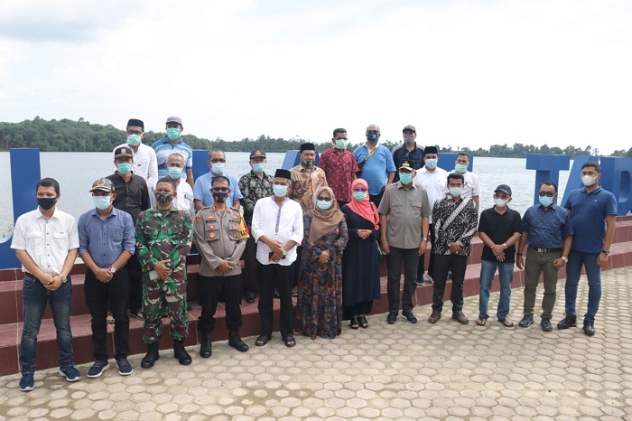 Gubernur Akhiri Kunjungan di Nagan Raya, Puji Keindahan Wisata Danau Laot Tadu