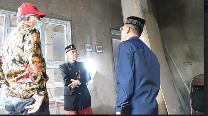 Gubernur Nova Marah Pembangunan Asrama Mahasiswa Aceh di Surabaya Buruk