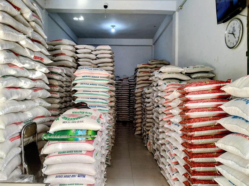 harga-beras-di-abdya-turun_291028.jpg