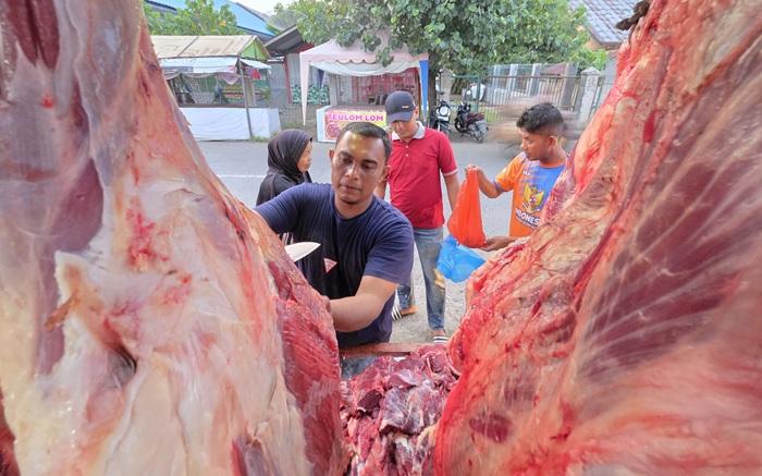 Harga Daging Meugang di Pidie Capai 180.000/Kg, Animo Pembeli Tetap Tinggi
