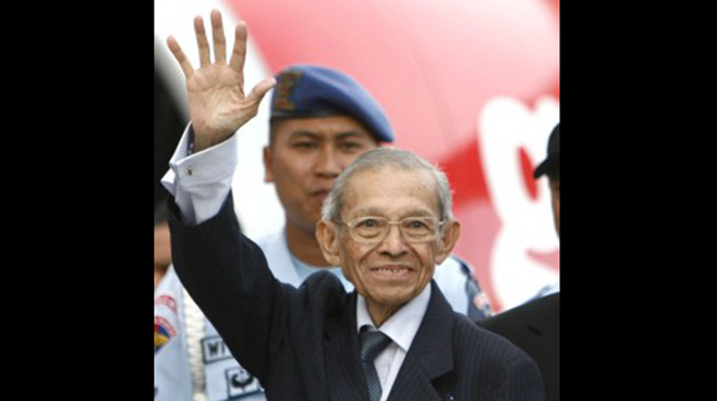 Hari Ini Milad Kelahiran Hasan Tiro, Sang Deklarator Aceh Merdeka, Inilah 10 Fakta Tentang Sosoknya