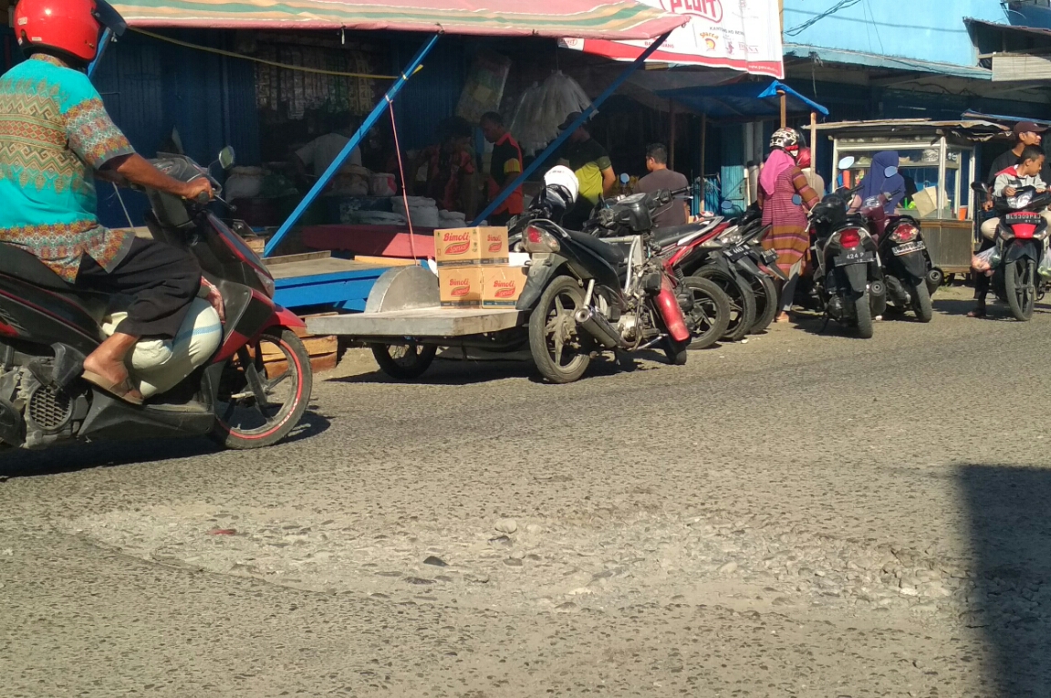 Jalan Bertabur Lubang di Pusat Kota Sigli, Komisi C Sorot Pemkab Pidie