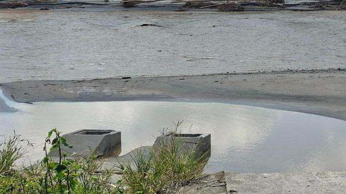 Jembatan Gantung Simpang Mulia Tinggal Fondasi, Saksi Bisu Dahsyatnya Banjir Menerjang Bireuen