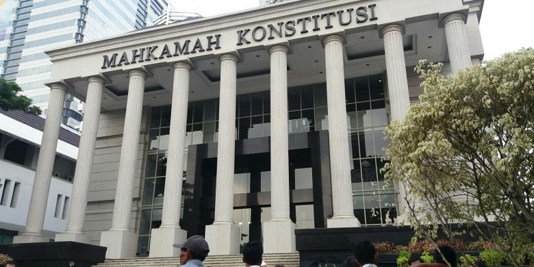kantor-mahkamah-konstitusi_20170918_164842.jpg