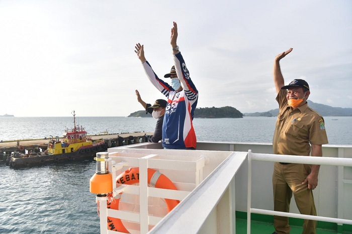 Bertolak dari Calang, KMP Aceh Hebat 1 Memulai Pelayaran Perdana untuk Uji Sandar di Sinabang