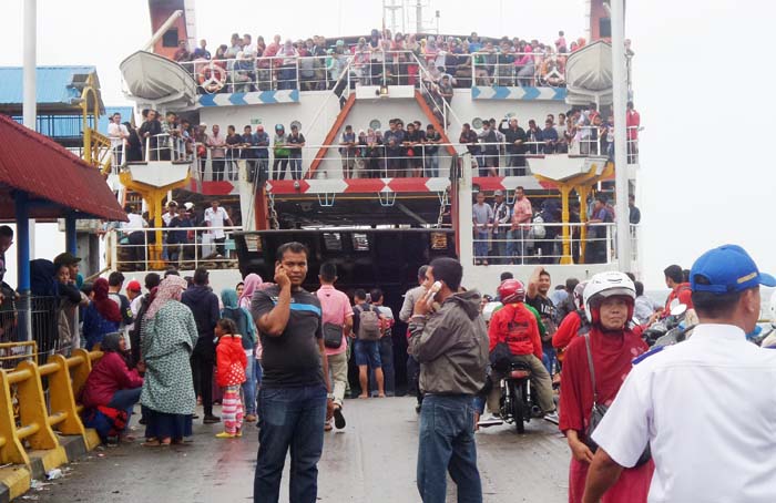 Puncak Arus Balik Wisatawan, Kapal Sabang-Banda Aceh Berlayar 10 Trip Hingga Malam