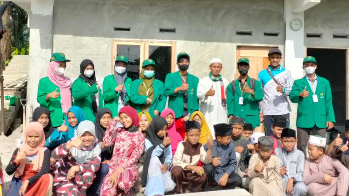 Kegiatan KKN Unimal, Mahasiswa Mengajar di Tahfidz Quran