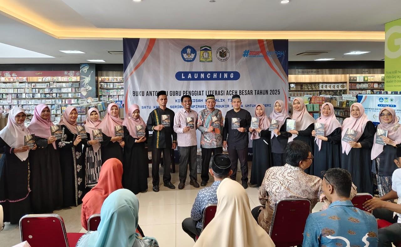 launching-buku-pegiat-literasi.jpg