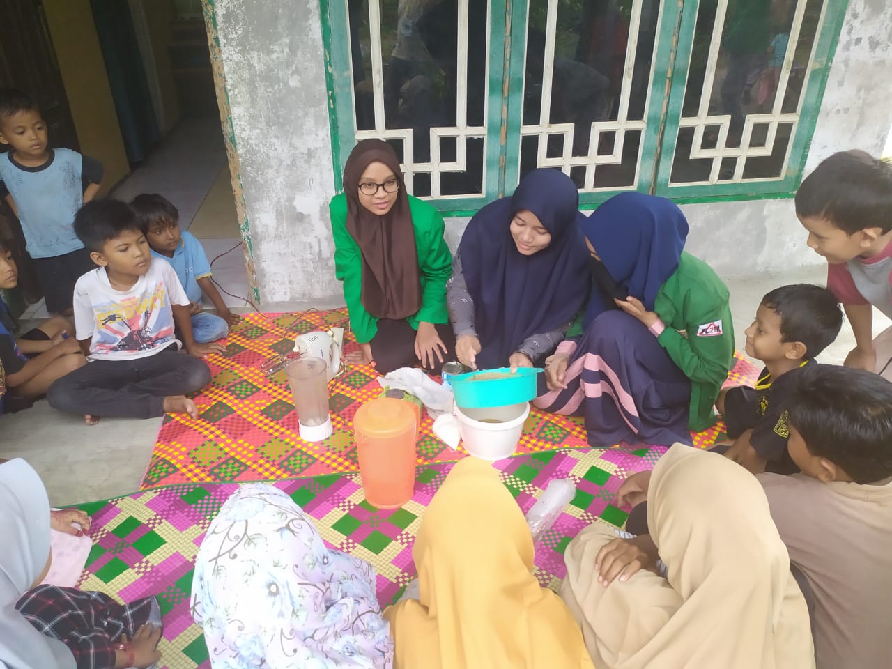 Mahasiswa Unimal Ajarkan Masyarakat Manfaatkan Kulit Pisang Jadi Es Krim