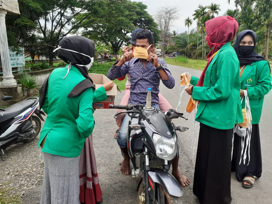 Mahasiswa KKN Unimal Produksi Hand Sanitizer Alami dari Tanaman Herbal, Begini Cara dan Manfaatnya