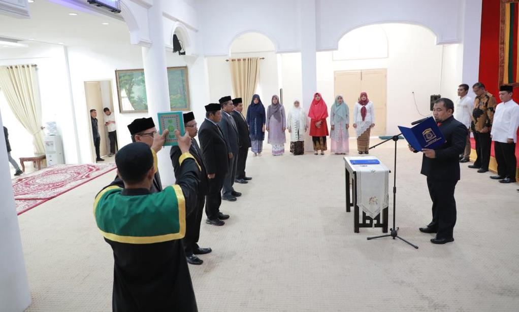 Penyegaran Birokrasi, Pemkab Aceh Besar Rotasi Lima Posisi Jabatan Eselon IIB