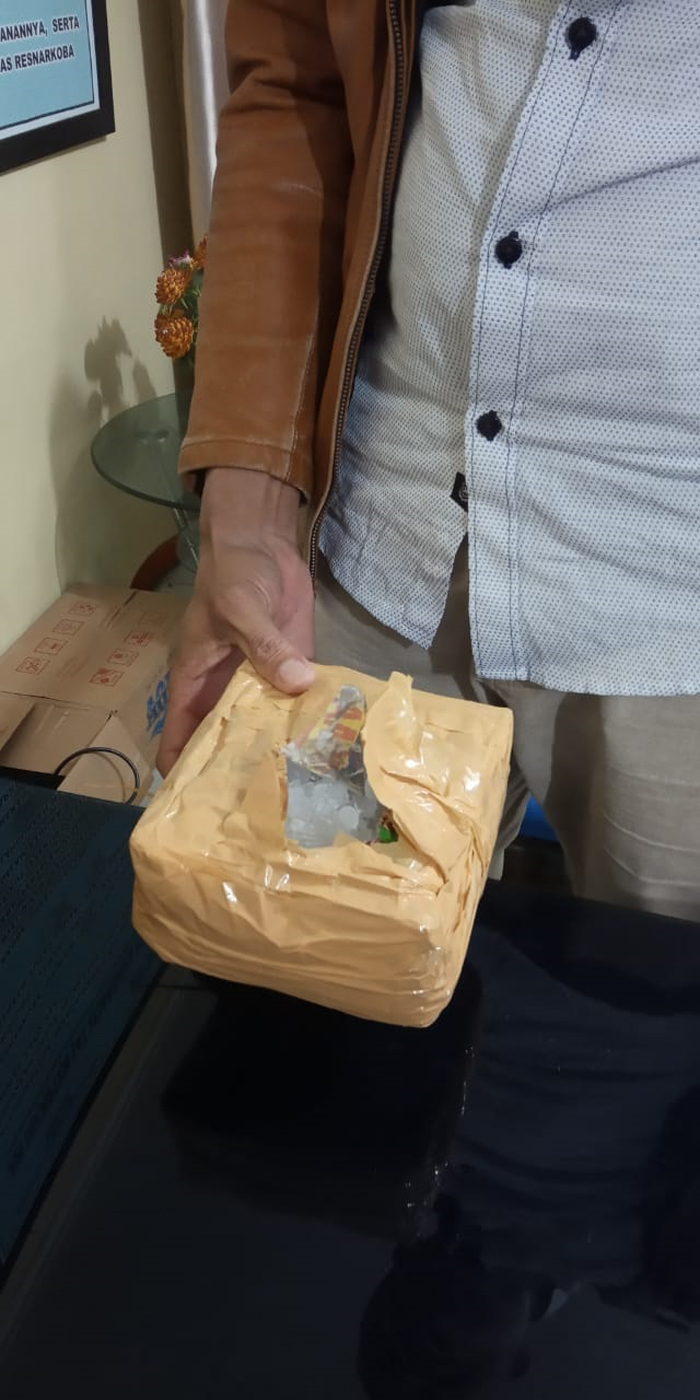 Polres Pidie Ungkap Peredaran Sabu Palsu, Pengedar Beli Senpi Barter 15 Jirigen Solar