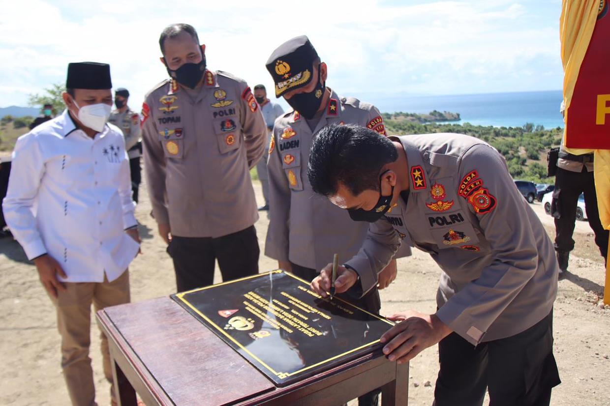 Kapolda Aceh Resmikan Pusat Latihan Satbrimob Polda Aceh di Bukit Soeharto