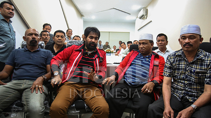 BREAKING NEWS - Beda Pilihan Capres 2019, Mualem Dukung Prabowo Abu Razak Dukung Jokowi