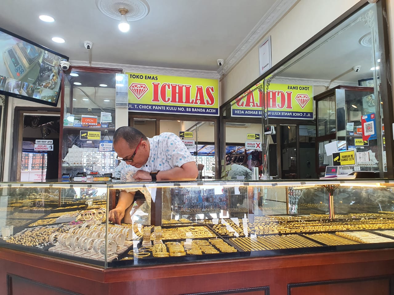 Harga Emas di Banda Aceh Masih Stabil, Penjualan Turun Drastis