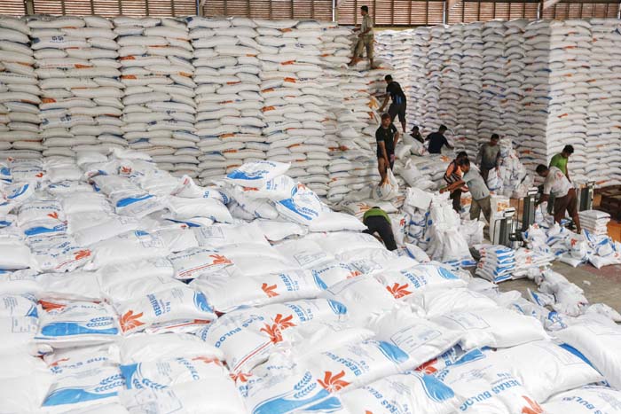 Bulog Musnahkan 20 Ribu Ton Beras, Pengamat Sebut Ada Potensi Kerugian Negara