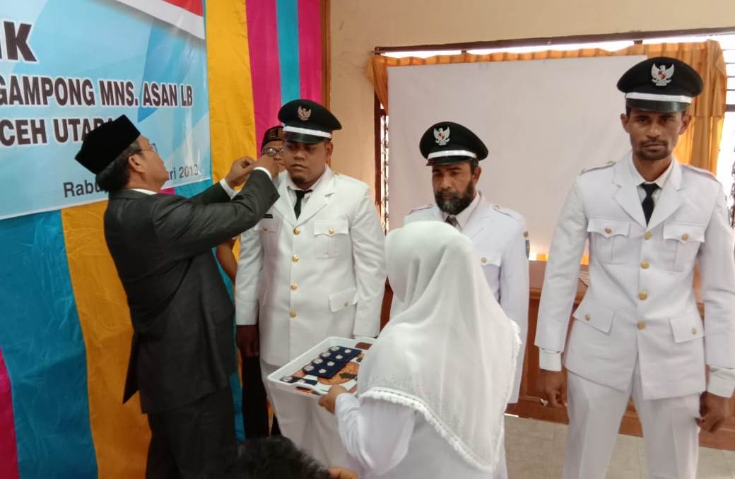 Bir partiyada guruh jinsiy aloqa