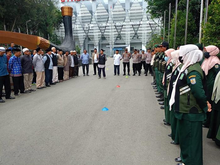 Pakai Celana Pendek dan Ketat, WH Tegur Sejumlah Pelari di Stadion Harapan Bangsa