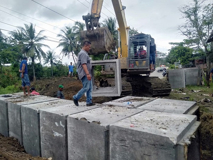 pembangunan-box-culvert-gorong-gorong-beton-di-simpang-elak-lhokseumawe.jpg