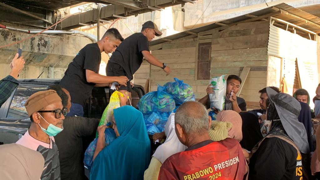 Serikat Pekerja Nasional Bersama BAIS TNI Kirim Sembako ke Pengungsi Aceh Tamiang