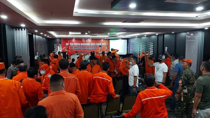 Bimtek PNA Kubu Irwandi Ricuh, Pendukung Tiyong Bubarkan Acara