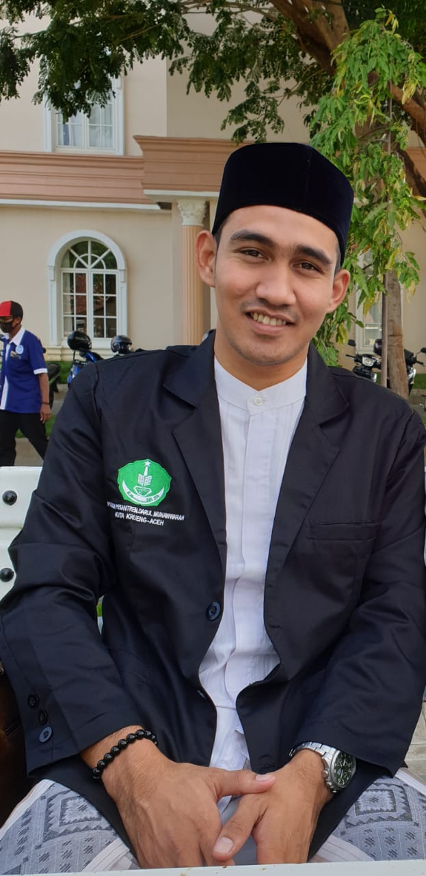 pengajar-di-dayah-darul-munawwarah.jpg