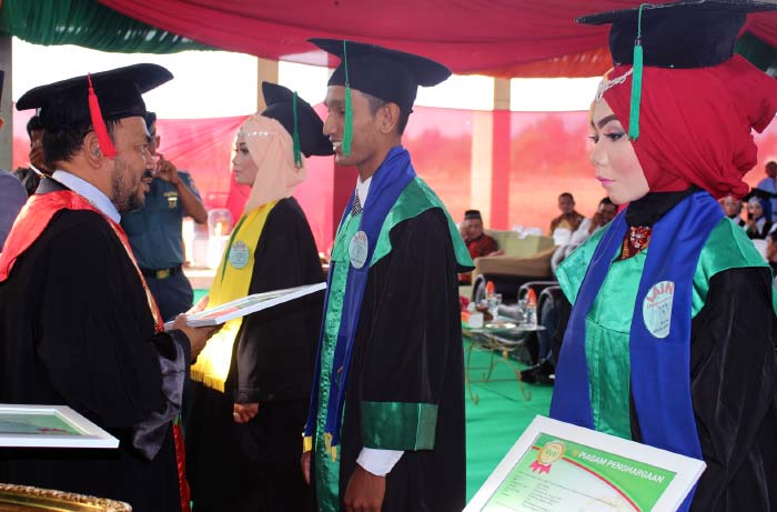IAIN Lhokseumawe Wisuda 819 Lulusan S2 dan S1